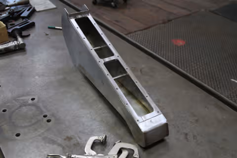 The Black, falcon making of975