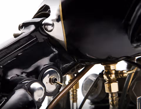 The Bullet, rear tank mount