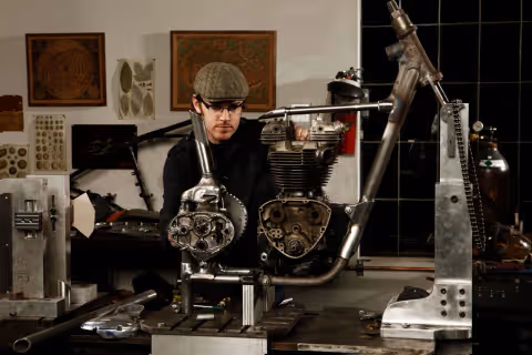 The Kestrel, engine mockup