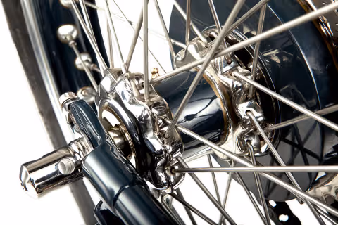 The Kestrel, rear hub